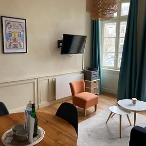 Appartamento L'aparthé - Cosy Avec Vue Sur La Place Du Marché 
